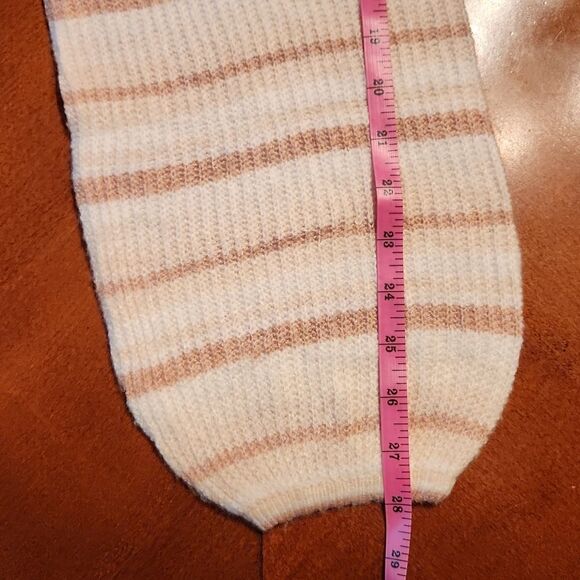 American Eagle Oversized Cropped Bell Sleeve Cardigan Medium, White Pink Stripes - Picture 5 of 10